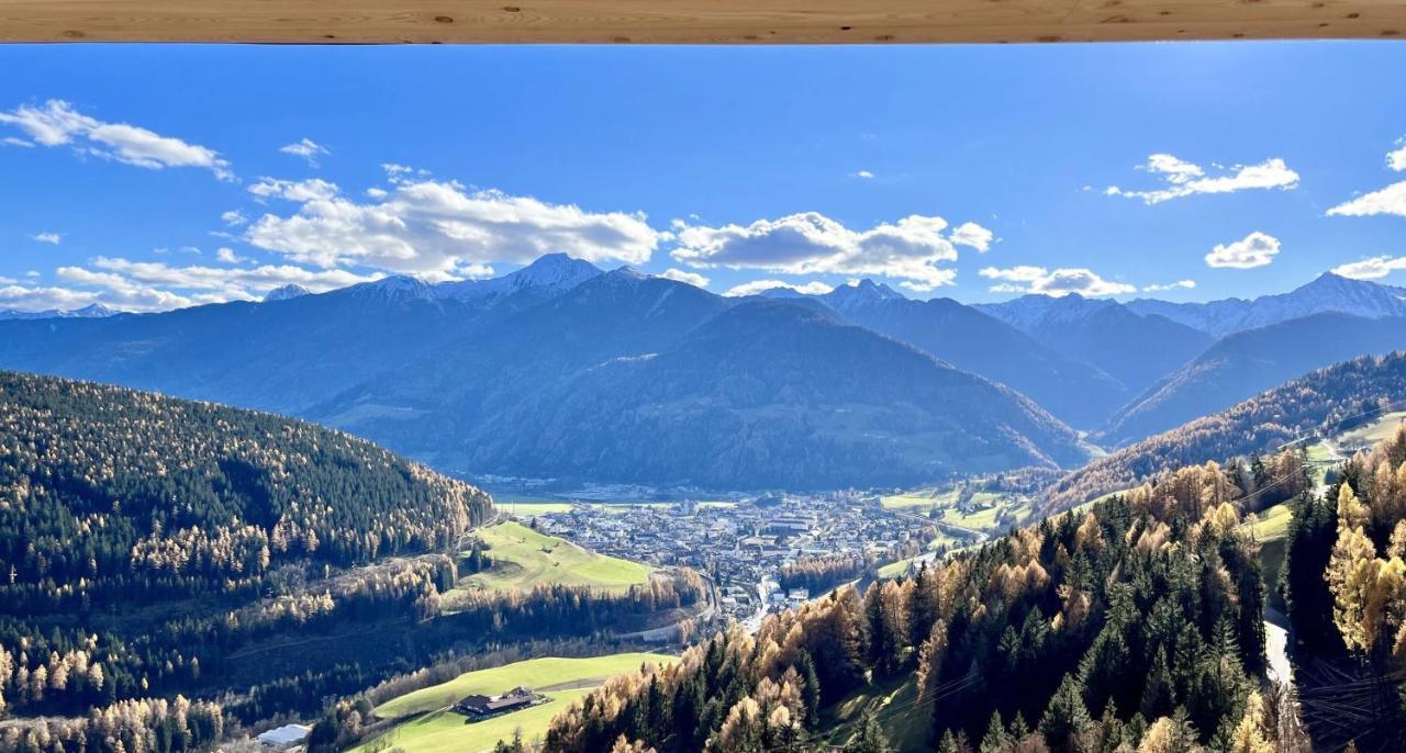 Schallerhof Sterzing: Tranquil Farm Stay with Panoramic Views Exterior photo