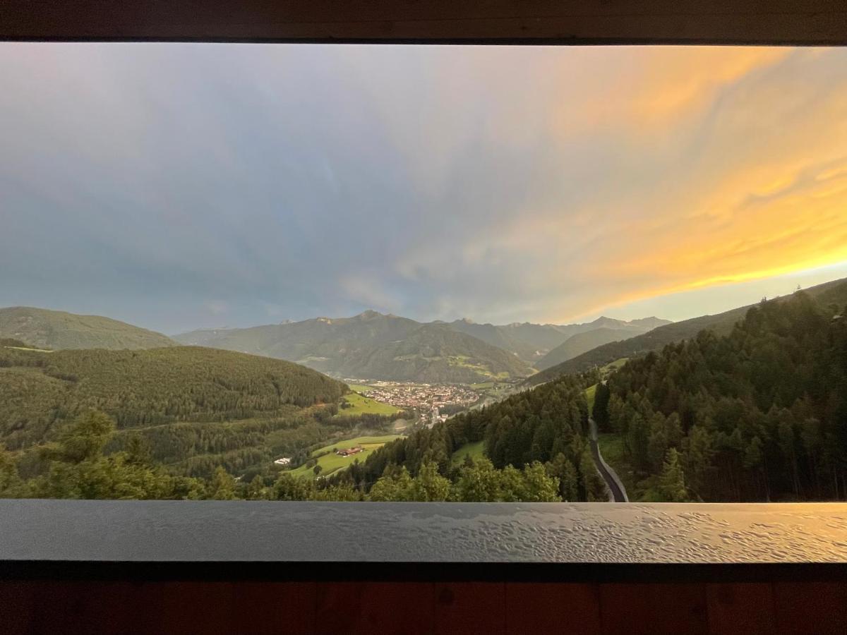 Schallerhof Sterzing: Tranquil Farm Stay with Panoramic Views Exterior photo