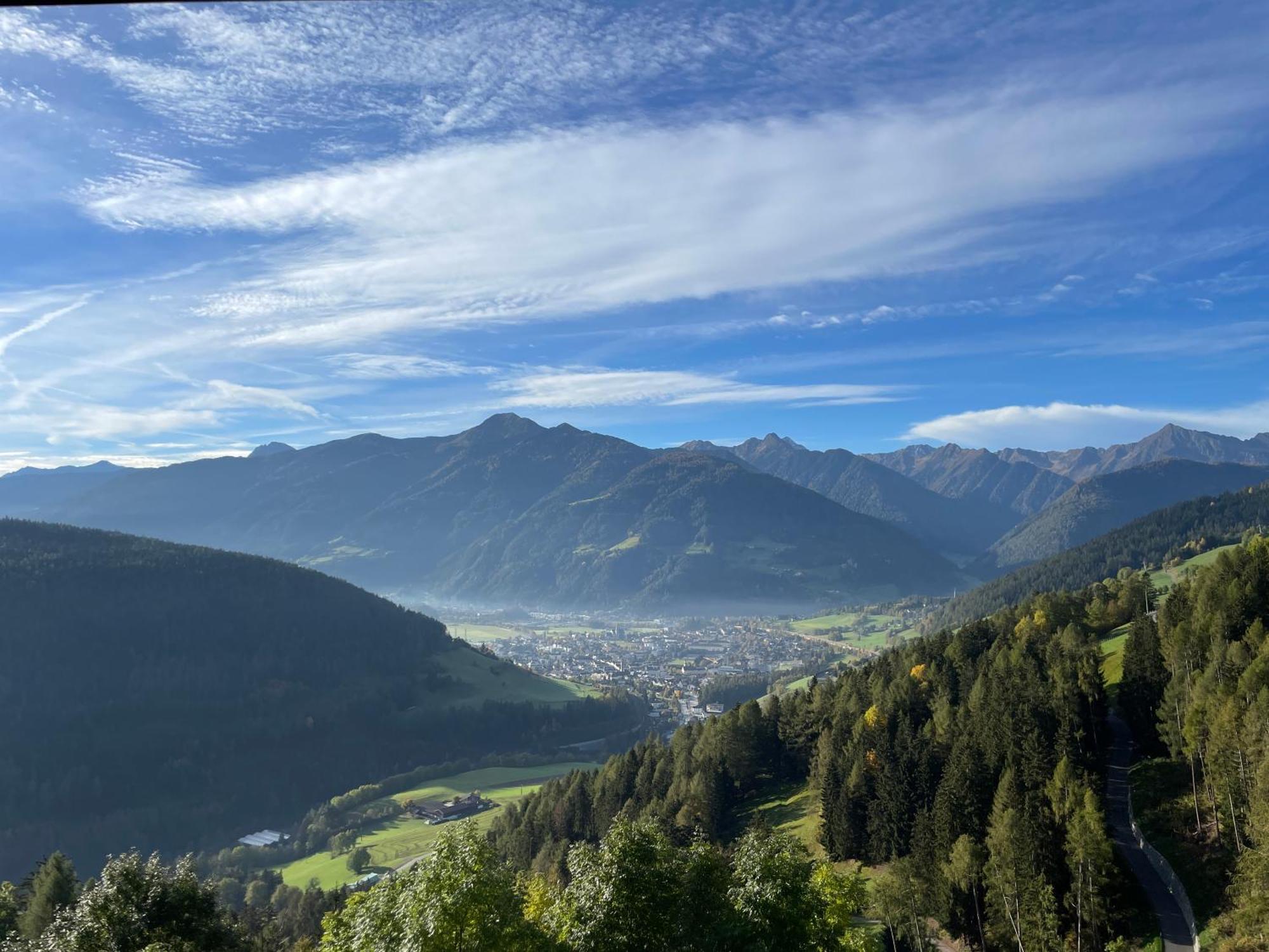Schallerhof Sterzing: Tranquil Farm Stay with Panoramic Views Exterior photo
