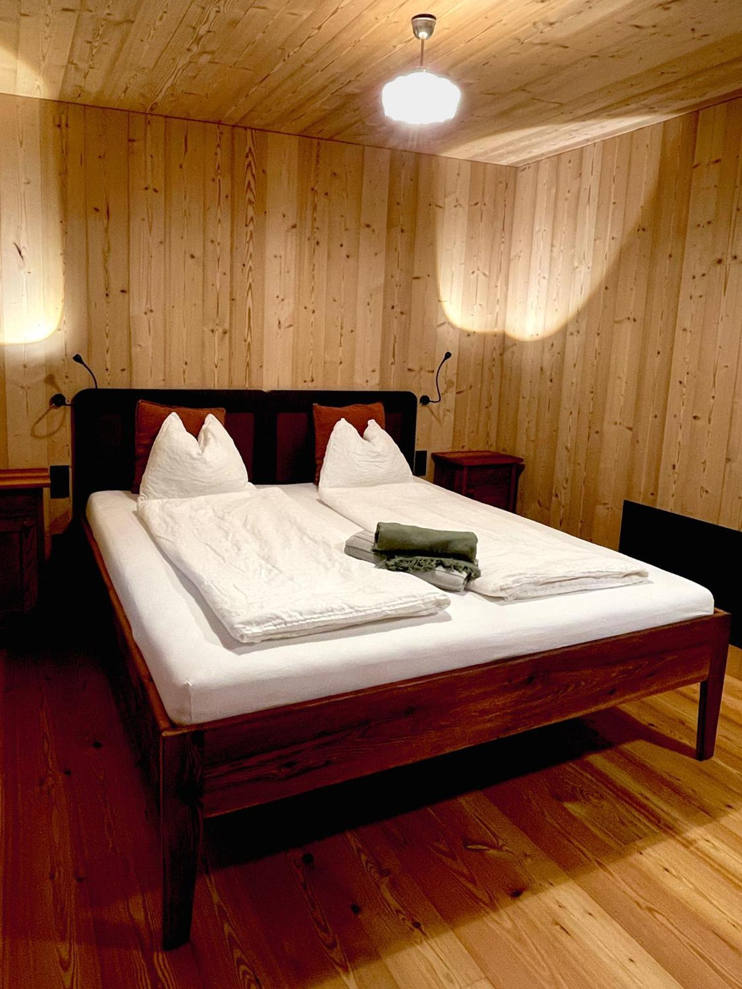 Schallerhof Sterzing: Tranquil Farm Stay with Panoramic Views Exterior photo